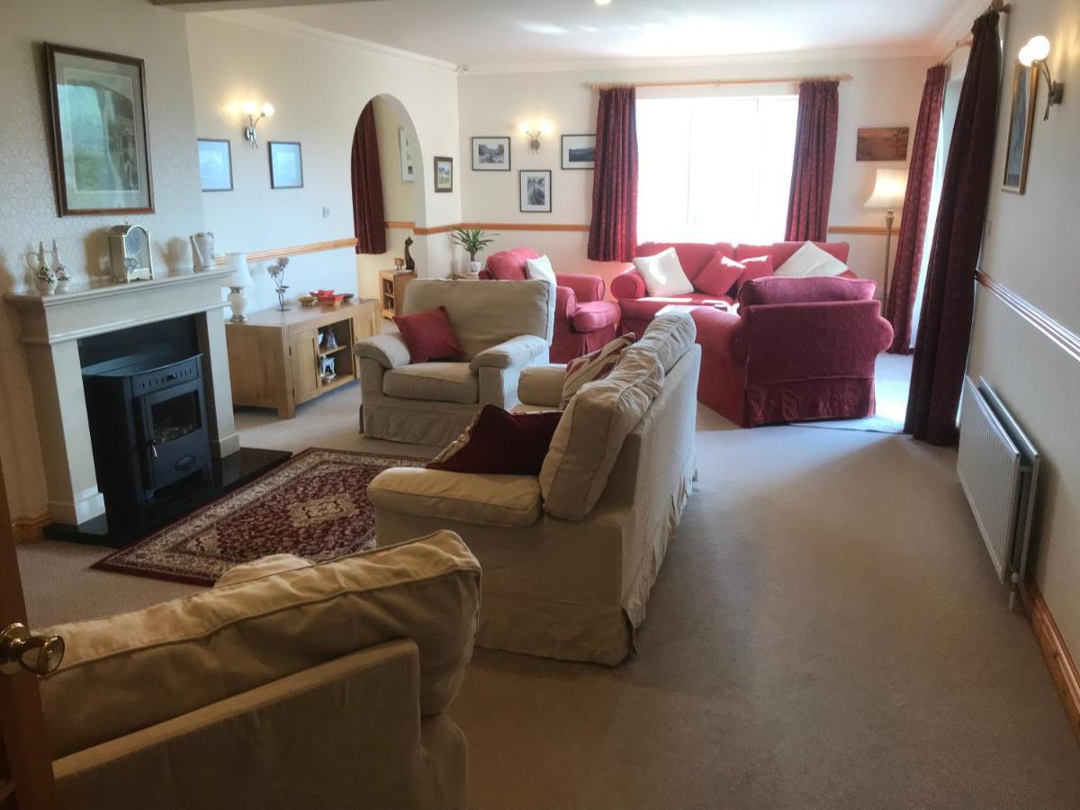 Heulwen Guest House Dolgellau Extérieur photo