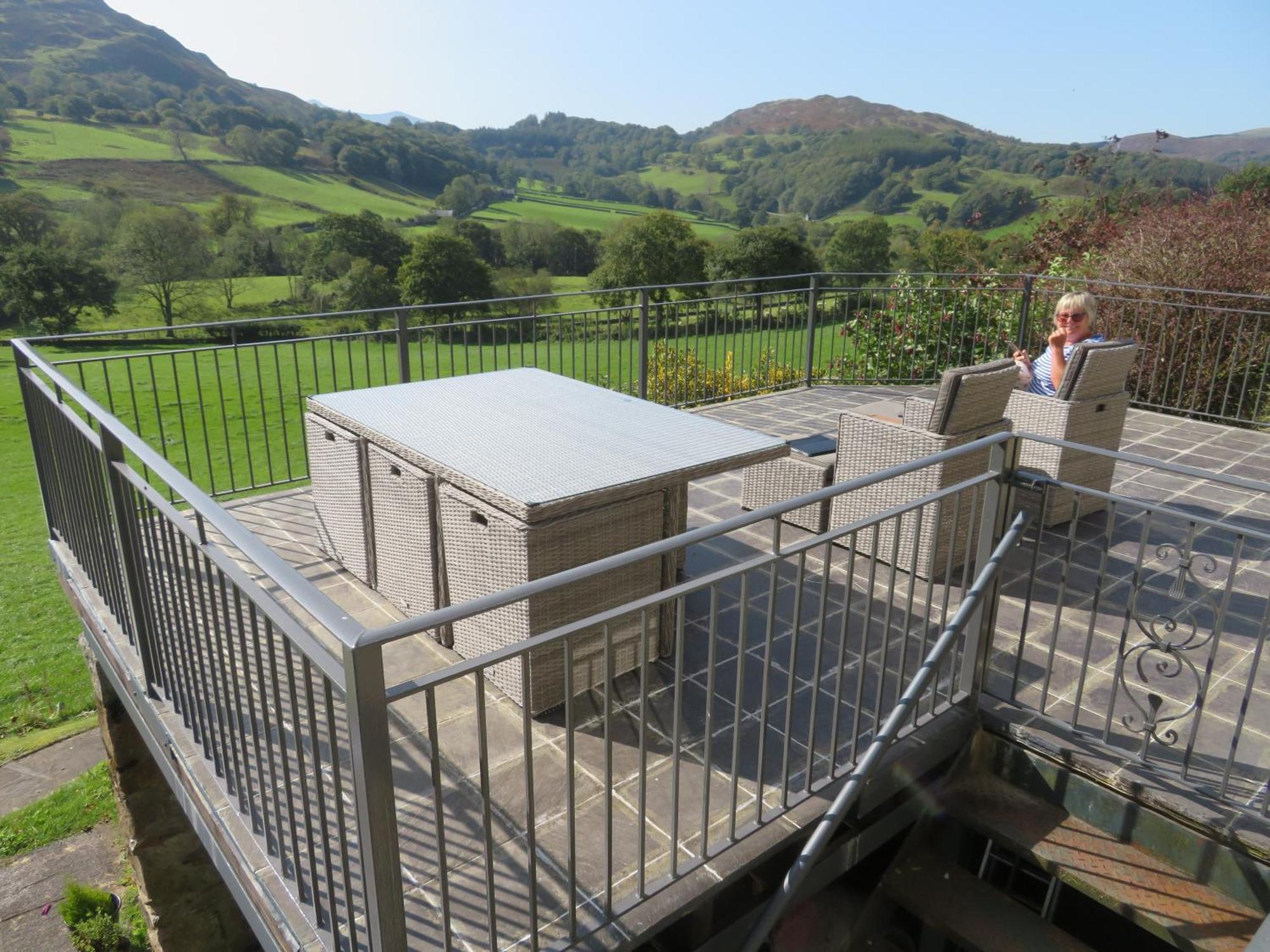 Heulwen Guest House Dolgellau Extérieur photo