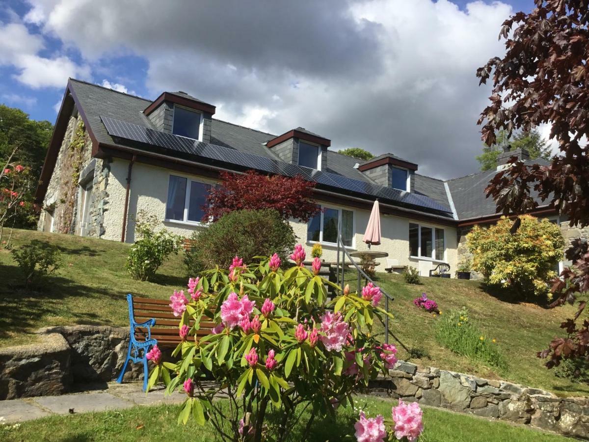 Heulwen Guest House Dolgellau Extérieur photo
